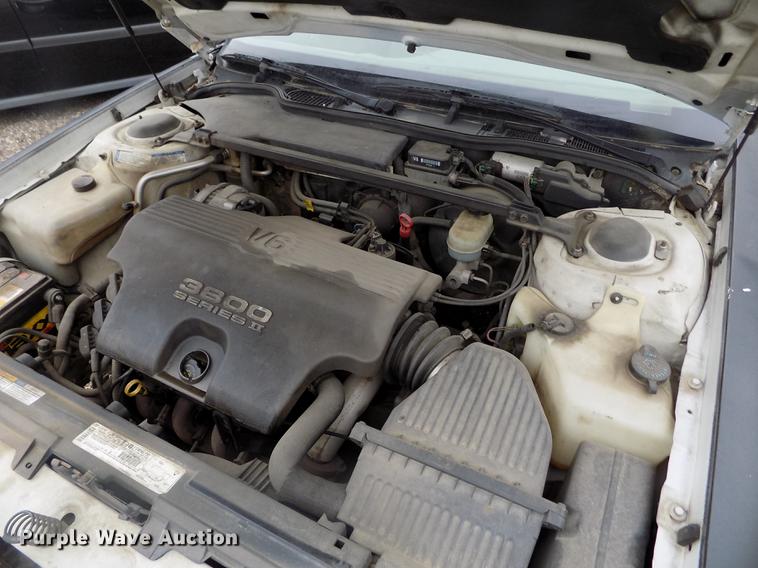 image for item DE1219 1998 Pontiac Bonneville SLE