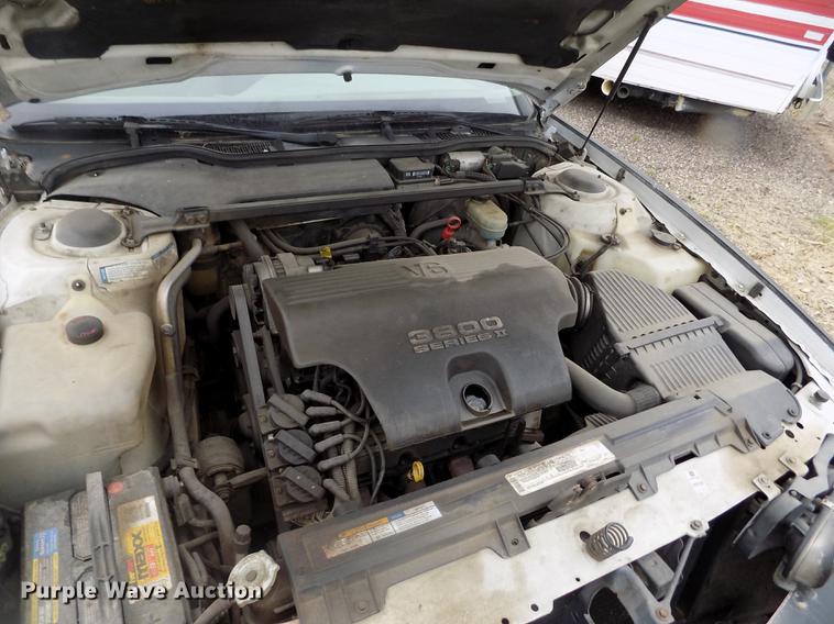 image for item DE1219 1998 Pontiac Bonneville SLE