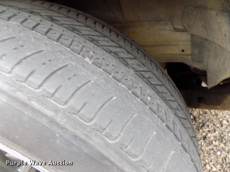 image for item DE1219 1998 Pontiac Bonneville SLE