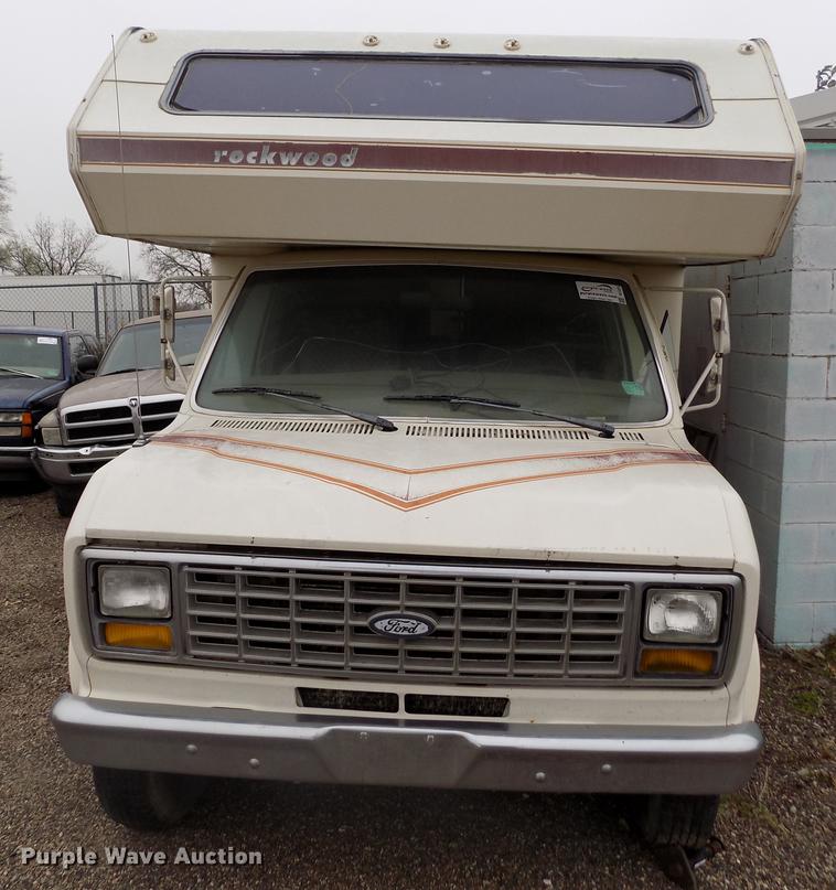 image for item DE1223 1986 Ford Econoline E350 Rockwood RV