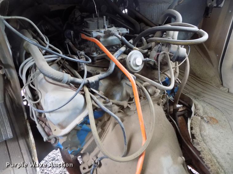 image for item DE1223 1986 Ford Econoline E350 Rockwood RV