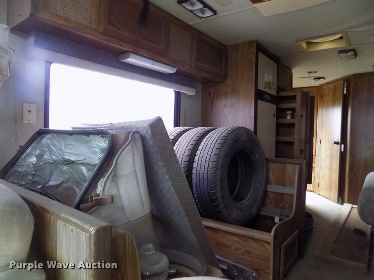 image for item DE1223 1986 Ford Econoline E350 Rockwood RV