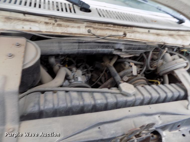 image for item DE1223 1986 Ford Econoline E350 Rockwood RV