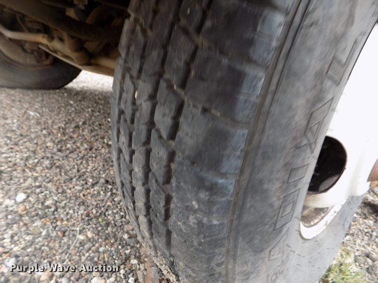 image for item DE1223 1986 Ford Econoline E350 Rockwood RV