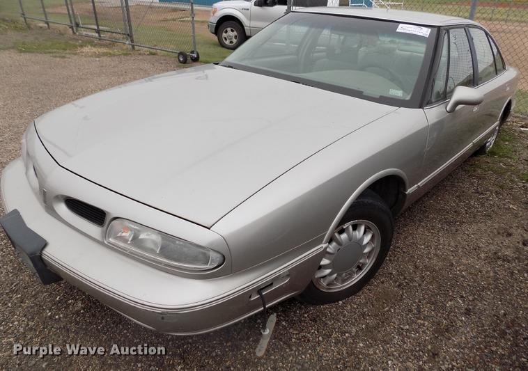 image for item DE1224 1996 Oldsmobile Eighty Eight