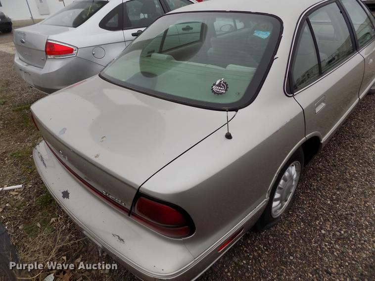 image for item DE1224 1996 Oldsmobile Eighty Eight