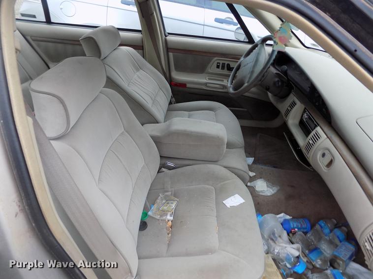 image for item DE1224 1996 Oldsmobile Eighty Eight