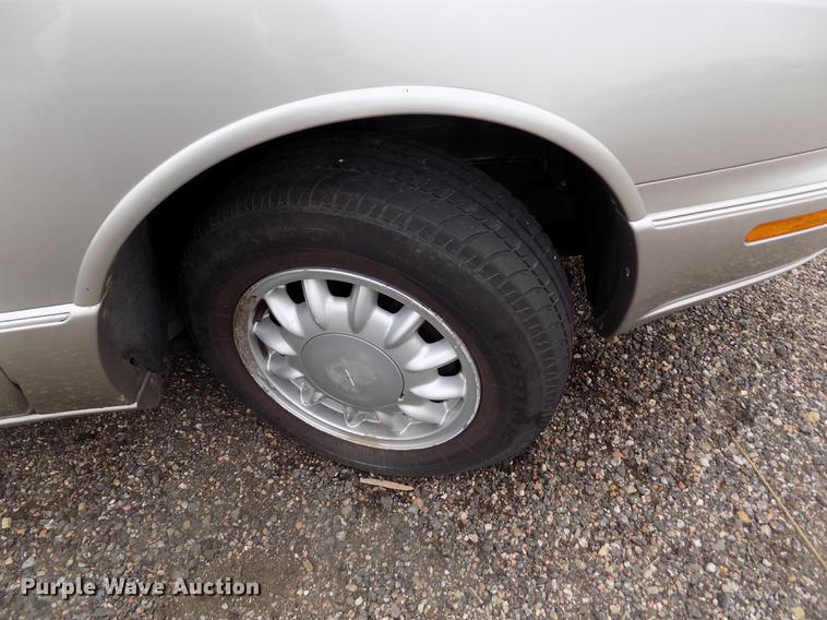 image for item DE1224 1996 Oldsmobile Eighty Eight