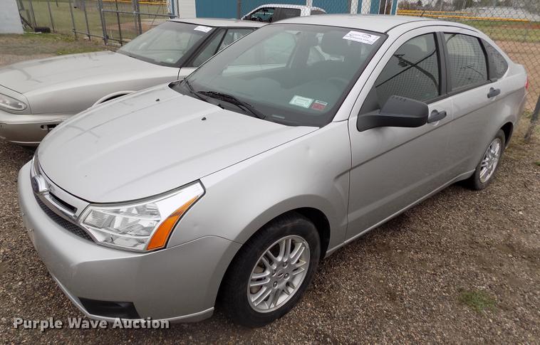 image for item DE1225 2010 Ford Focus