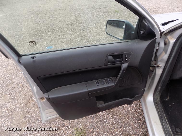 image for item DE1225 2010 Ford Focus