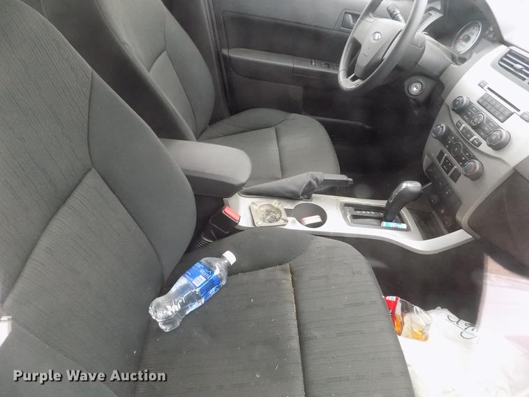 image for item DE1225 2010 Ford Focus