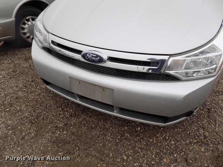 image for item DE1225 2010 Ford Focus