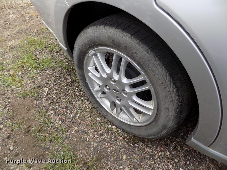 image for item DE1225 2010 Ford Focus