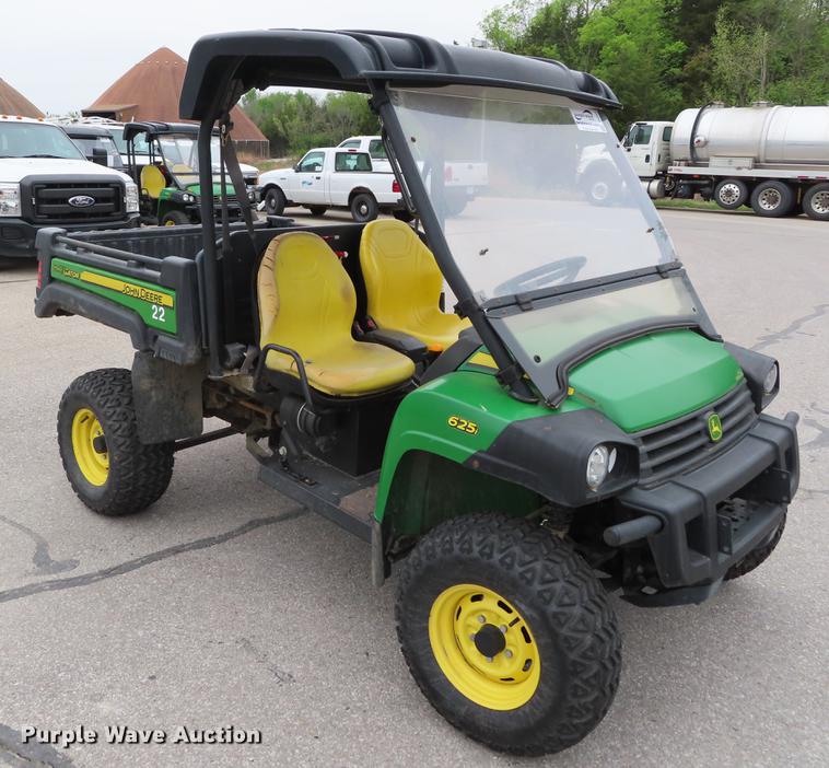 image for item DE3423 2012 John Deere 625i Gator utility vehicle