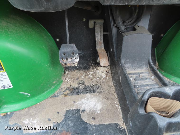 image for item DE3423 2012 John Deere 625i Gator utility vehicle