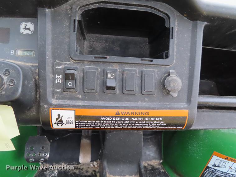 image for item DE3424 2011 John Deere 625i Gator utility vehicle