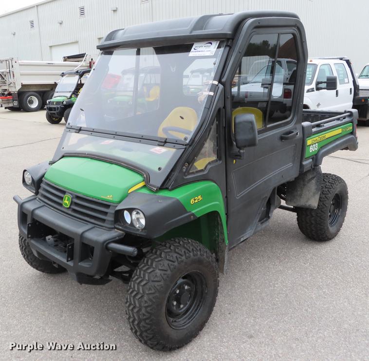 image for item DE3425 2012 John Deere 625i Gator utility vehicle