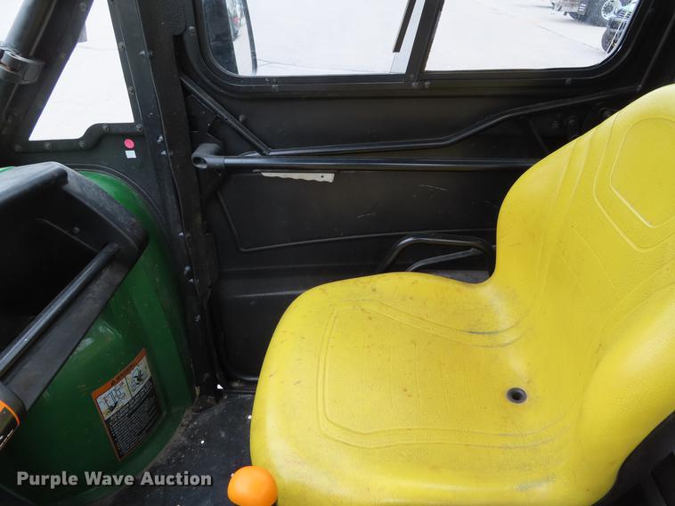 image for item DE3425 2012 John Deere 625i Gator utility vehicle