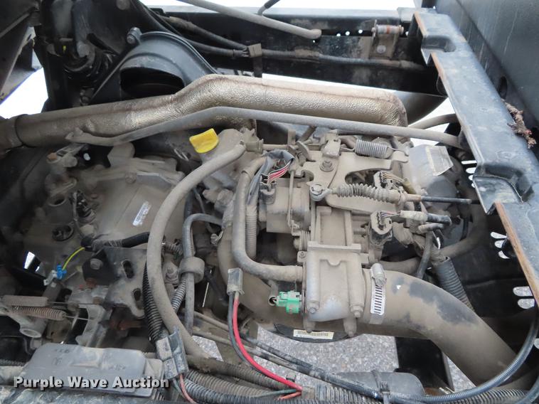 image for item DE3425 2012 John Deere 625i Gator utility vehicle