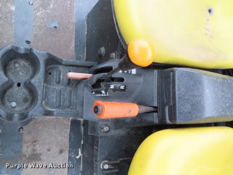 image for item DE3426 2012 John Deere 625i Gator utility vehicle