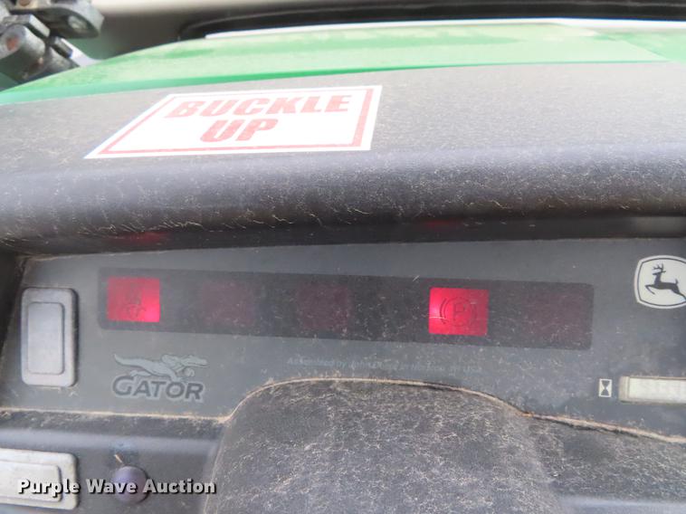 image for item DE3426 2012 John Deere 625i Gator utility vehicle