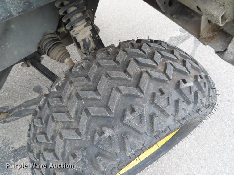 image for item DE3429 2011 John Deere 625i Gator utility vehicle