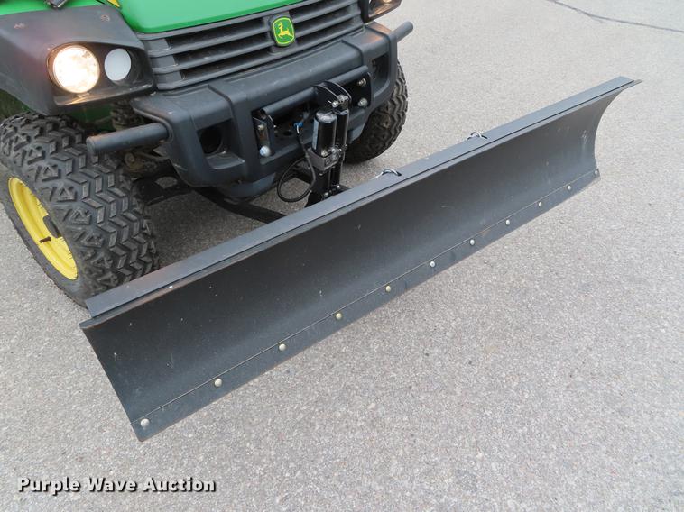 image for item DE3430 2012 John Deere 625i Gator utility vehicle