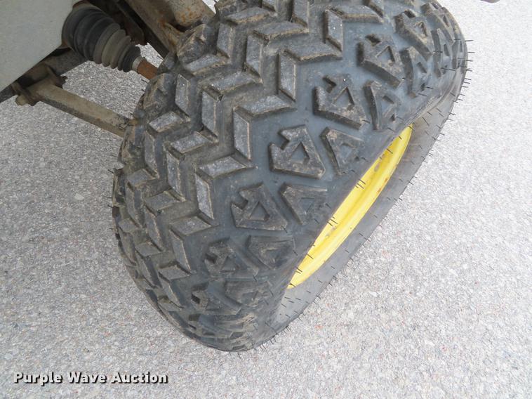 image for item DE3430 2012 John Deere 625i Gator utility vehicle