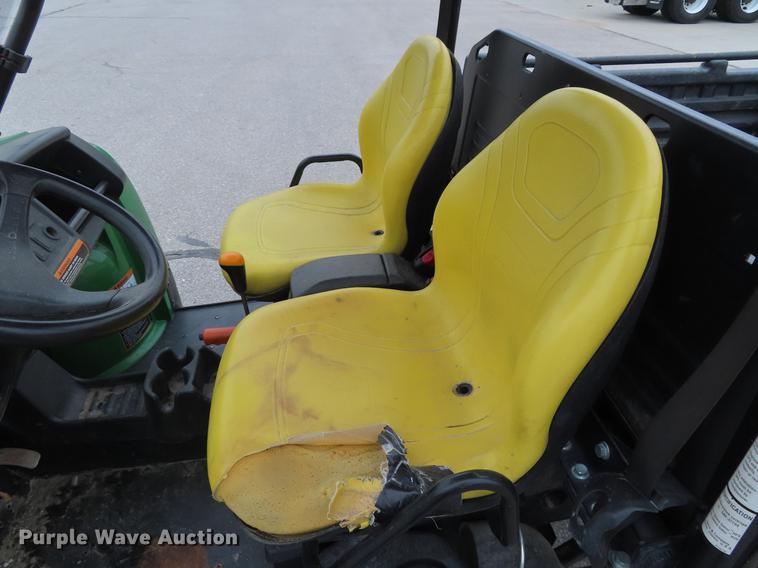 image for item DE3431 2011 John Deere 625i Gator utility vehicle