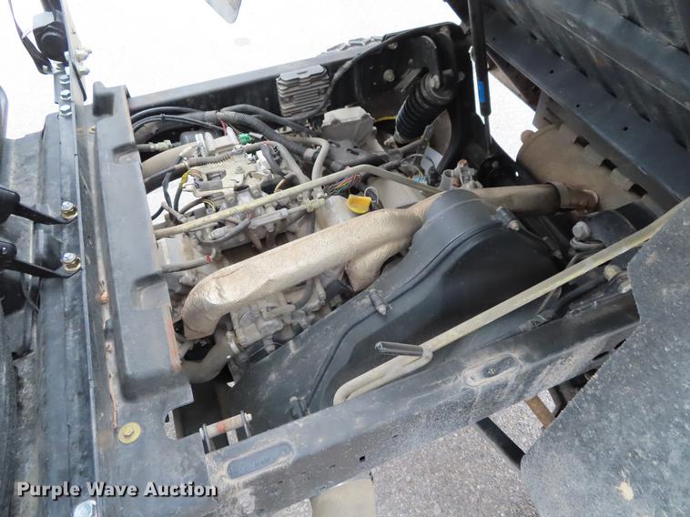 image for item DE3431 2011 John Deere 625i Gator utility vehicle