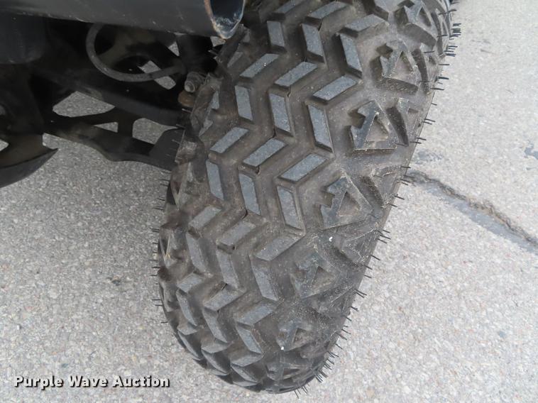 image for item DE3431 2011 John Deere 625i Gator utility vehicle