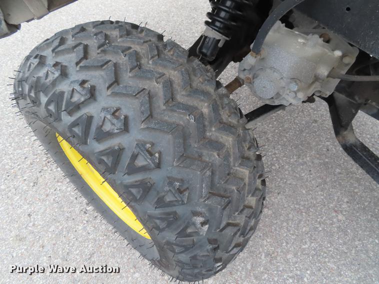 image for item DE3431 2011 John Deere 625i Gator utility vehicle