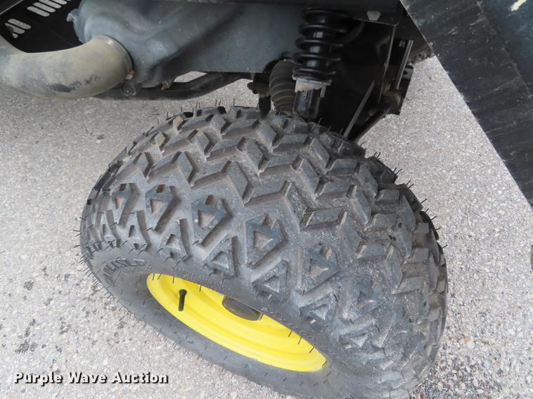 image for item DE3431 2011 John Deere 625i Gator utility vehicle