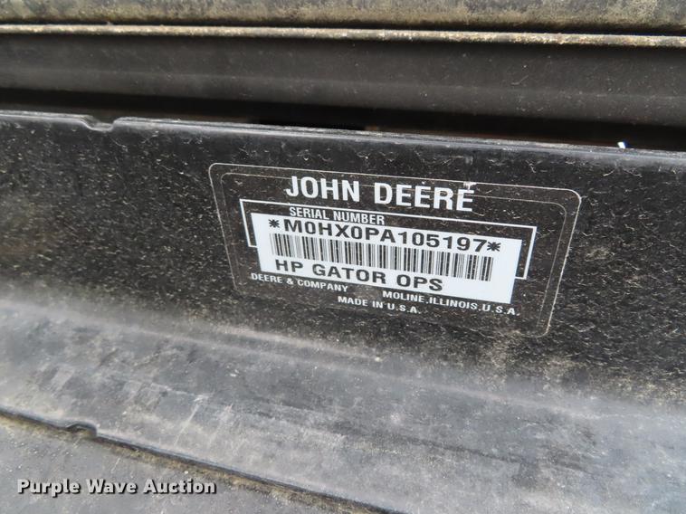 image for item DE3431 2011 John Deere 625i Gator utility vehicle