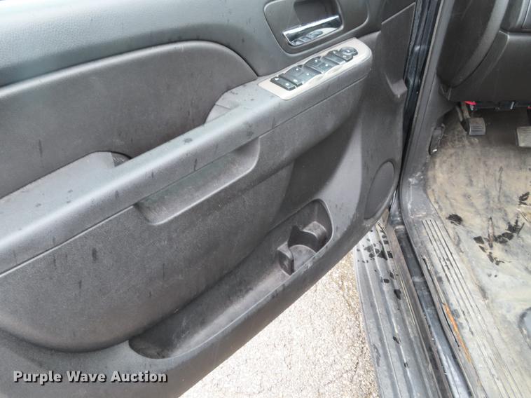 image for item DE3434 2013 Chevrolet Tahoe Police SUV