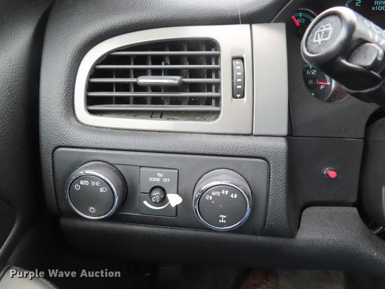 image for item DE3434 2013 Chevrolet Tahoe Police SUV