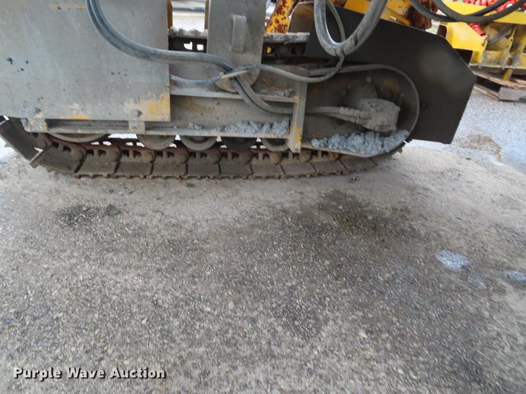 image for item DE3438 1998 Gomaco GT3600 curb machine