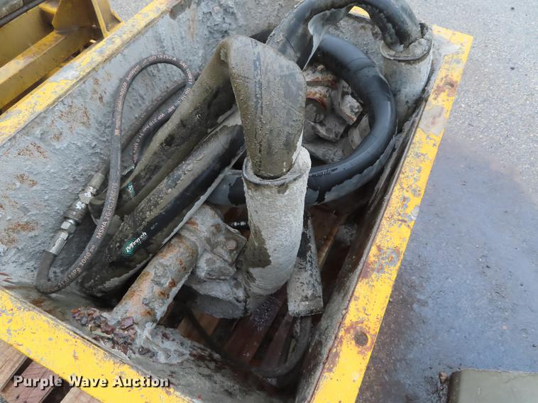 image for item DE3438 1998 Gomaco GT3600 curb machine