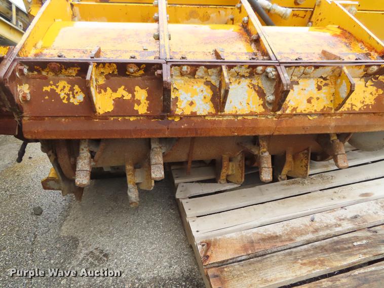 image for item DE3438 1998 Gomaco GT3600 curb machine