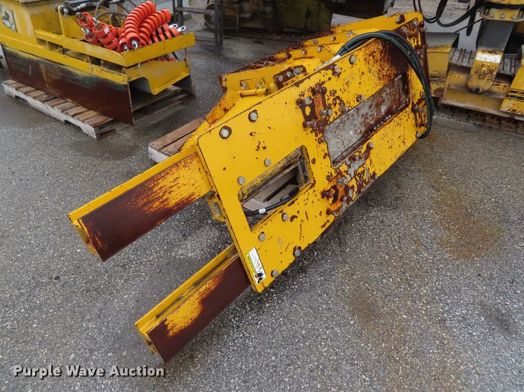 image for item DE3438 1998 Gomaco GT3600 curb machine