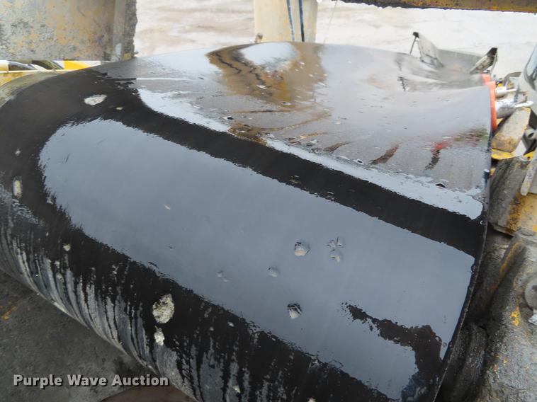 image for item DE3438 1998 Gomaco GT3600 curb machine