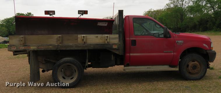 image for item DE8027 2002 Ford F550 Super Duty XL dump flatbed truck