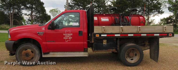 image for item DE8027 2002 Ford F550 Super Duty XL dump flatbed truck