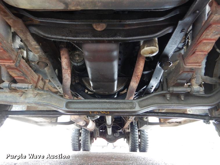 image for item DE8345 1977 Ford F600 bucket truck