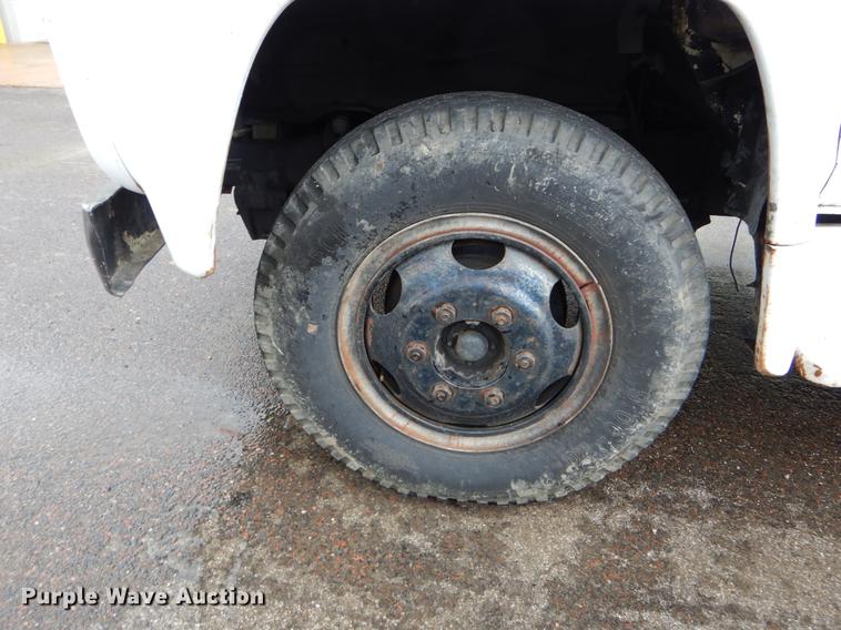 image for item DE8345 1977 Ford F600 bucket truck