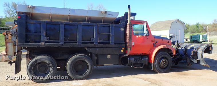 image for item DF1130 1991 International 4900 dump truck
