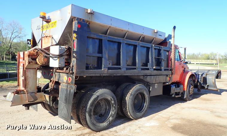 image for item DF1130 1991 International 4900 dump truck