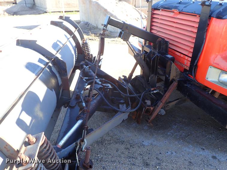 image for item DF1130 1991 International 4900 dump truck