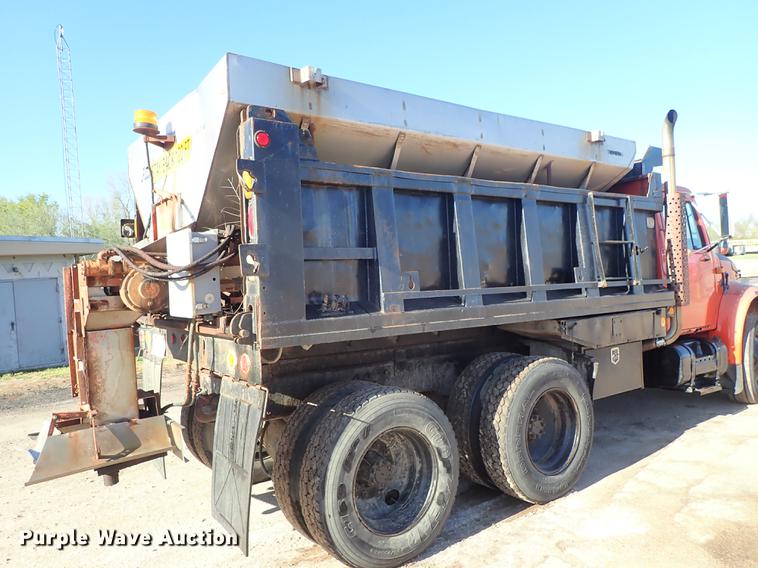image for item DF1130 1991 International 4900 dump truck