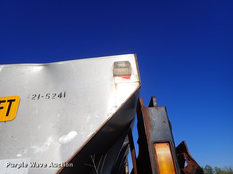 image for item DF1130 1991 International 4900 dump truck